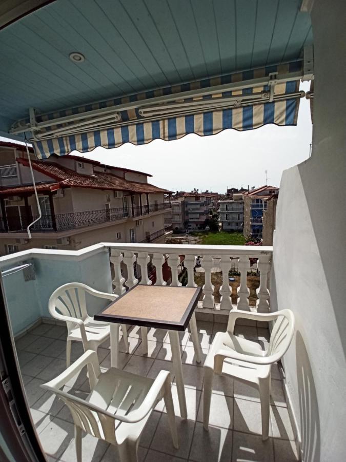 Villa Cosmos Inn Olympiaki Akti Exterior photo