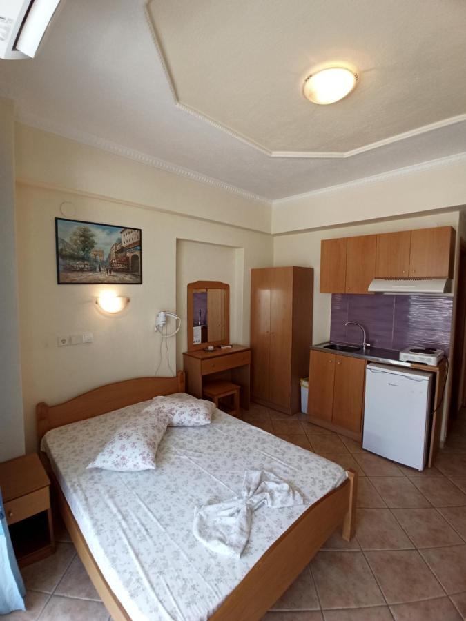Villa Cosmos Inn Olympiaki Akti Exterior photo